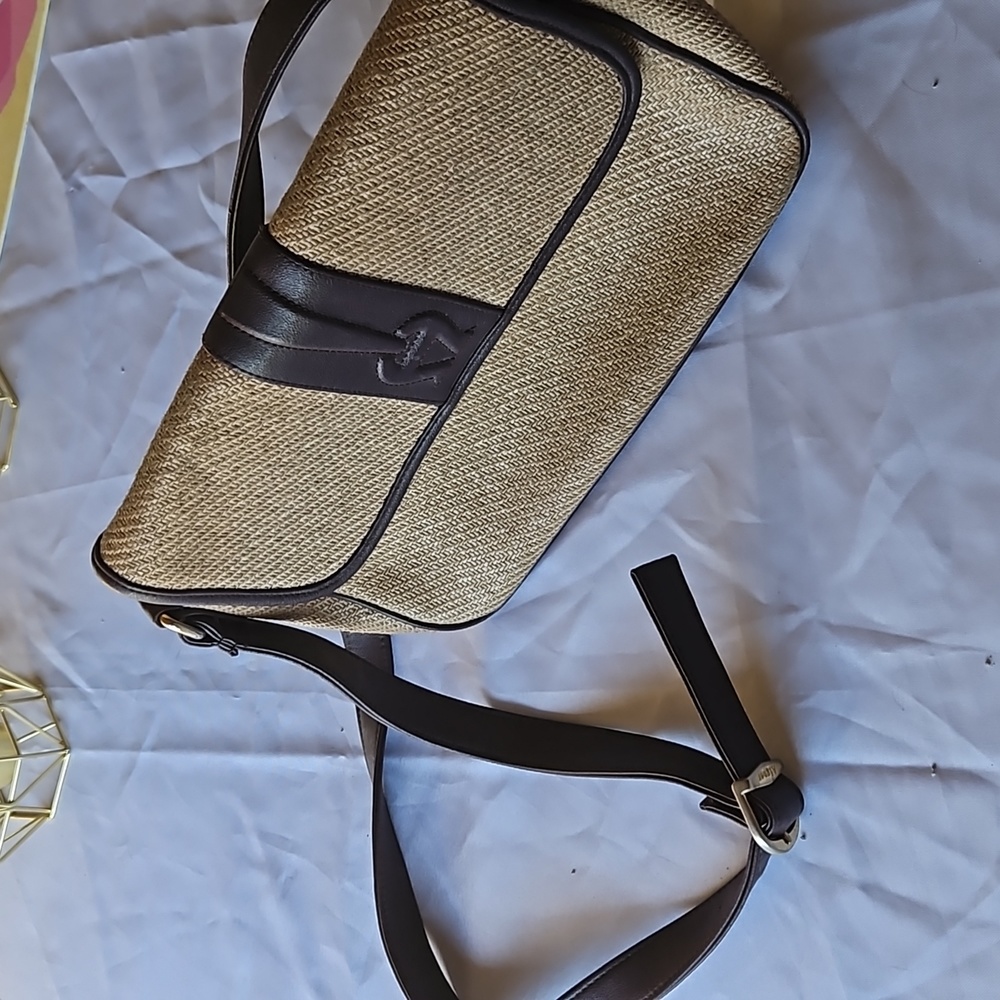 Etienne Aigner rare over shoulder bag